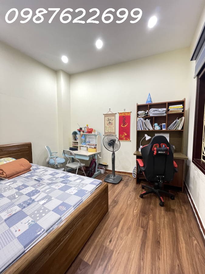 BÁN NHÀ CỔ NHUẾ - TỪ LIÊM- THANG MÁY – LÔ GÓC, BÊ TÔNG CHẮC CHẮN Ở NGAY NHỈNH 7 TỶ - Ảnh 2